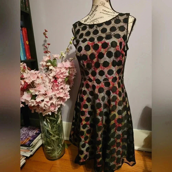 Betsey Johnson Polka Dot Illusion Skater Dress Floral Size 4 - Picture 1 of 4